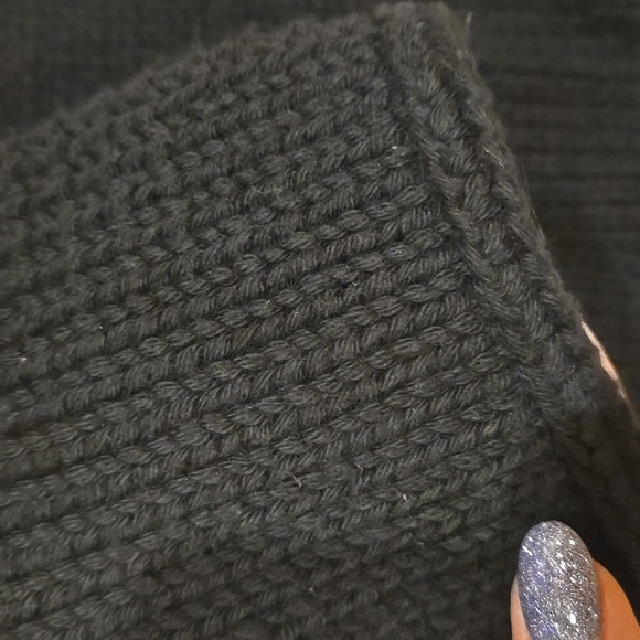 Pure Handknit Vintage Black Chunky Silver Accent Snap Collar Cardigan - Picture 4 of 15